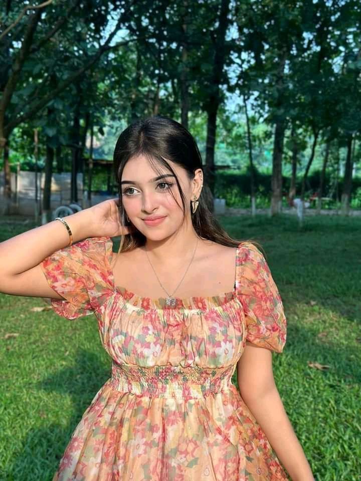 Indian-Cute-Girls-Dp Indian-Cute-Girls-Dp