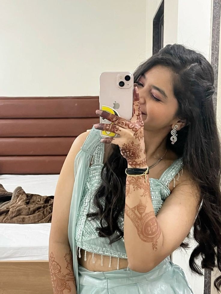 Indian-Cute-Girls-Dp Indian-Cute-Girls-Dp