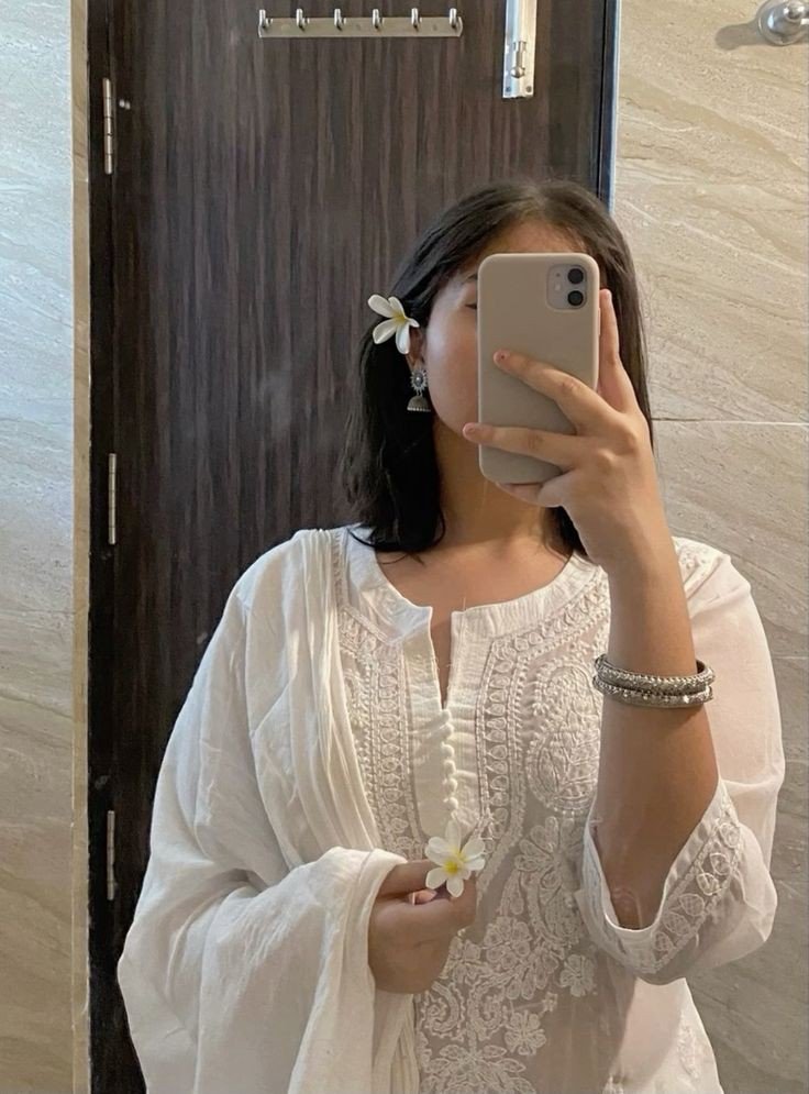 Instagram-Girls-Dp Instagram-Girls-Dp