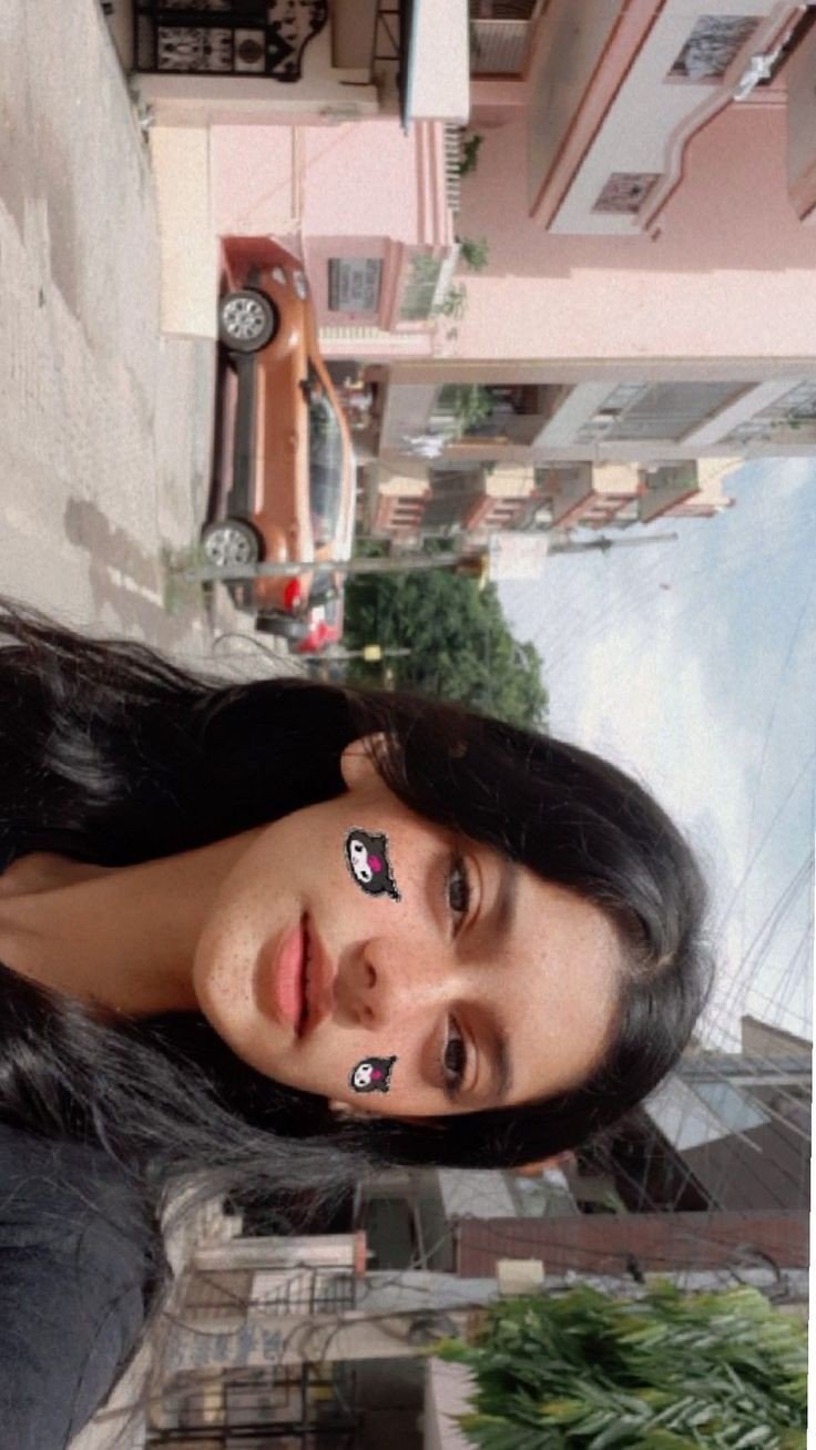 aesthetic-hide-face-girl-pic aesthetic-hide-face-girl-pic