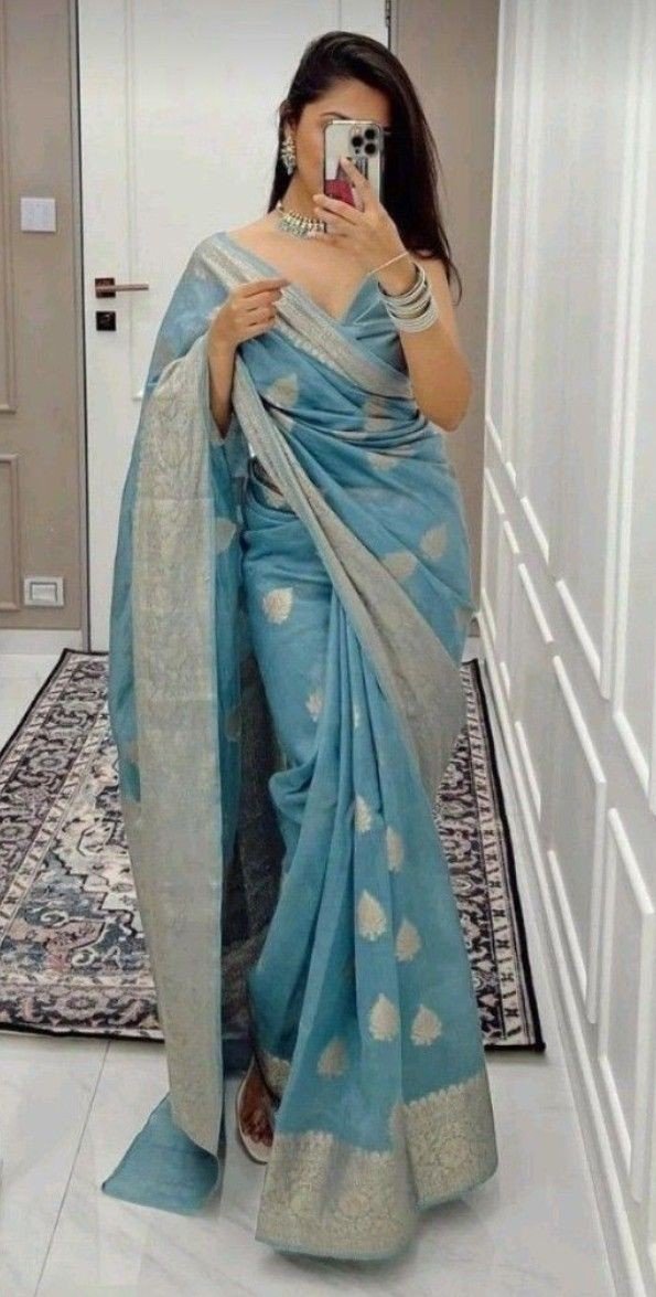 black-saree-girl-dp-download black-saree-girl-dp-download