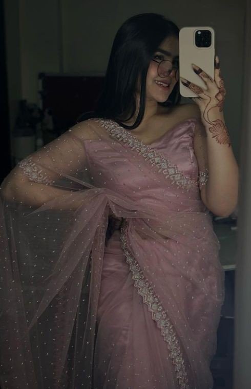 saree-dp-girl saree-dp-girl