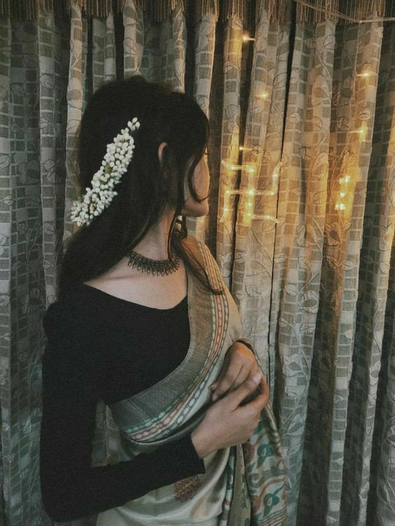 saree-girl-dpz saree-girl-dpz