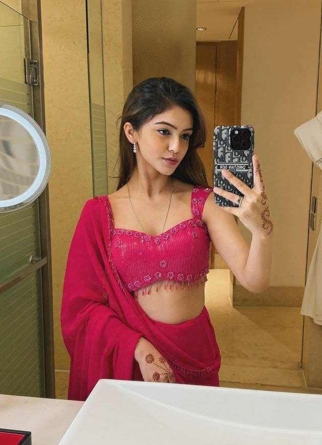 white-saree-captions-for-instagram white-saree-captions-for-instagram