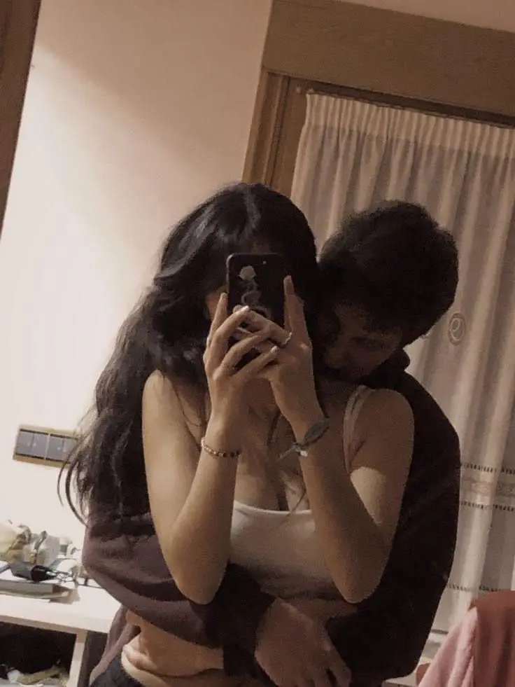 s-couple-dp s-couple-dp