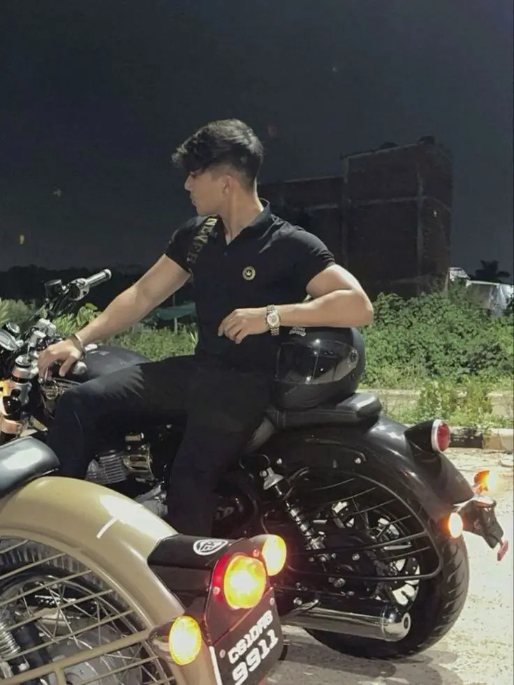aesthetic-boy-dp aesthetic-boy-dp