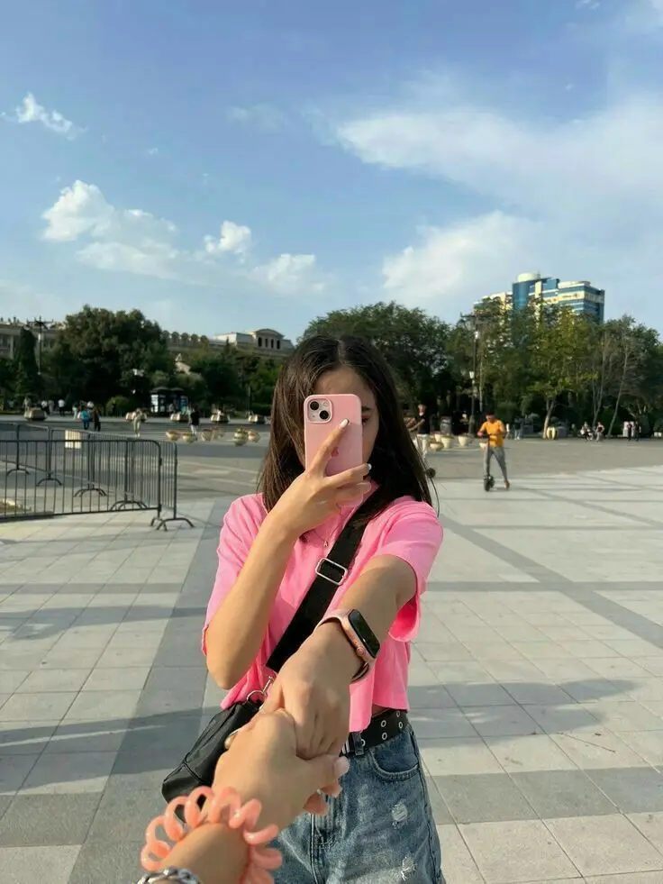 awesome-hidden-face-girls-dpz awesome-hidden-face-girls-dpz
