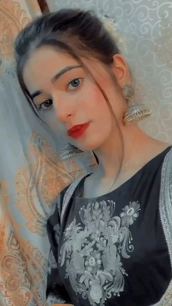 beautiful-single-girl-dp-new