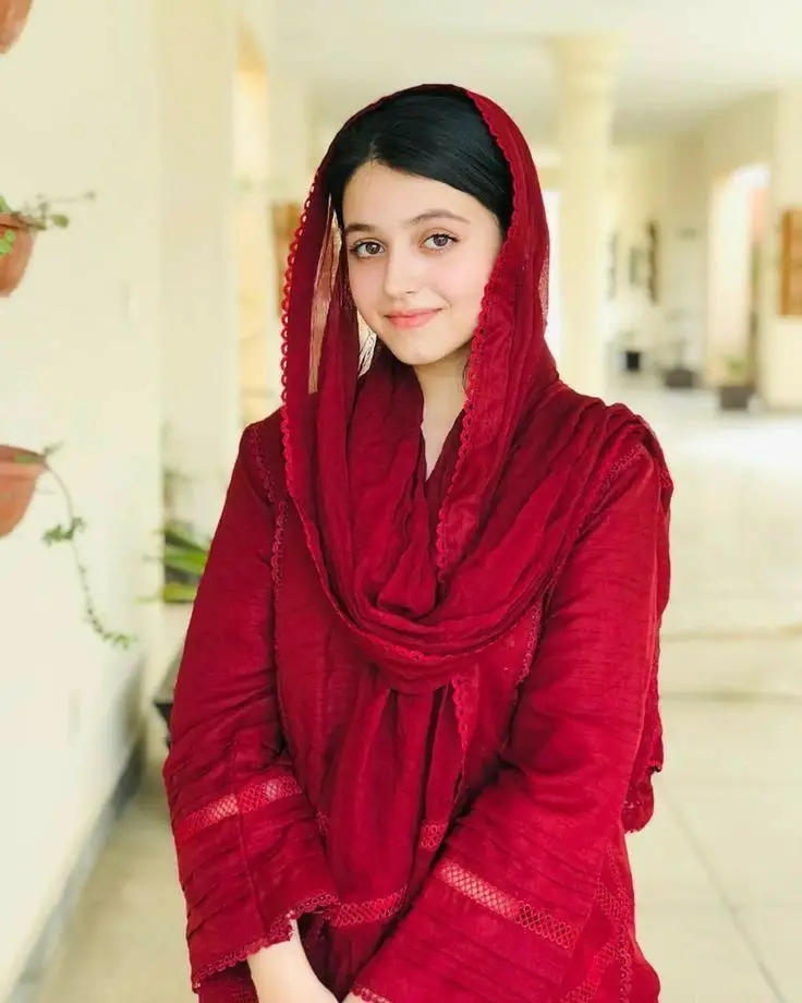 best-single-girl-dp-for-whatsapp-indian