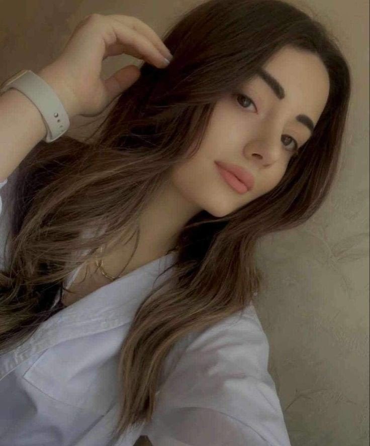 cute-attractive-whatsapp-dp cute-attractive-whatsapp-dp