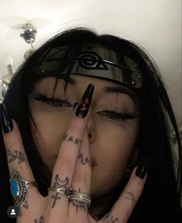 discord-cool-pfp-gif discord-cool-pfp-gif