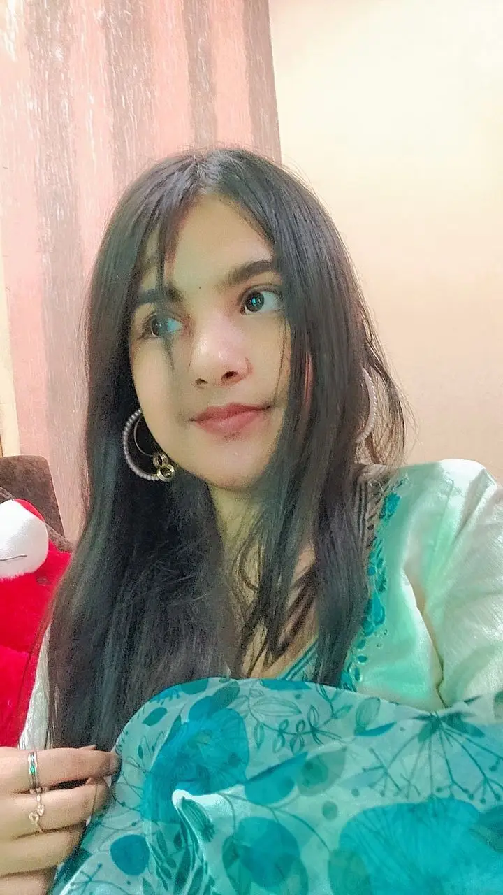 korean-girl-hide-face-pic-aesthetic korean-girl-hide-face-pic-aesthetic