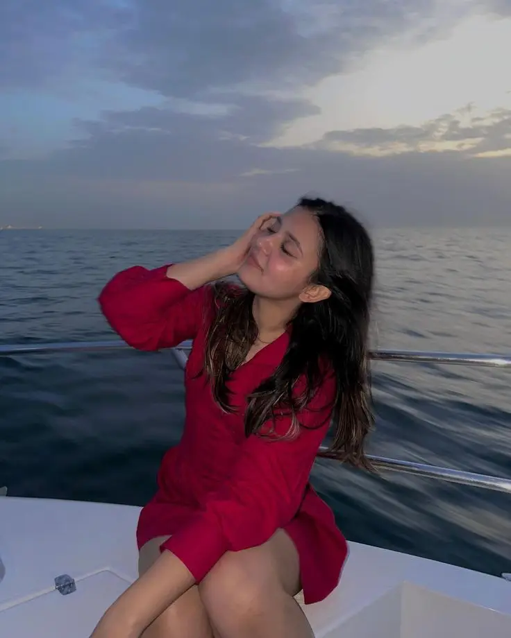 latest-dp-pic-for-girls-fb latest-dp-pic-for-girls-fb