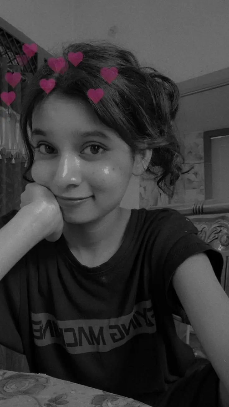real-hide-face-girl-pic-for-instagram real-hide-face-girl-pic-for-instagram