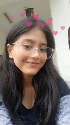 Cute Simple Girl Pic