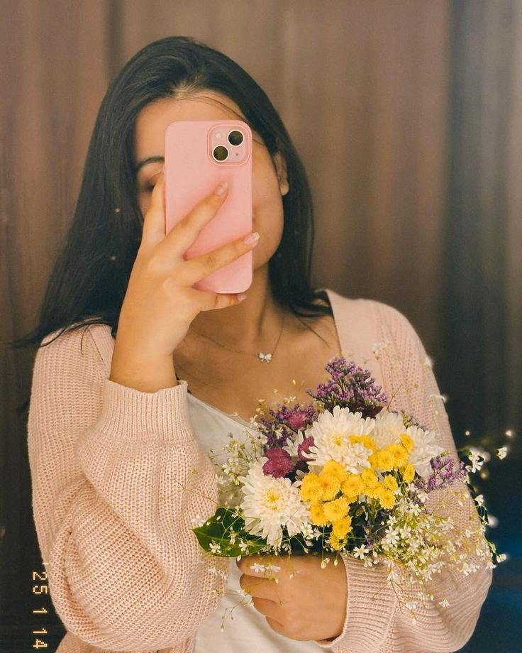 whatsapp-dp-attitude-girl whatsapp-dp-attitude-girl